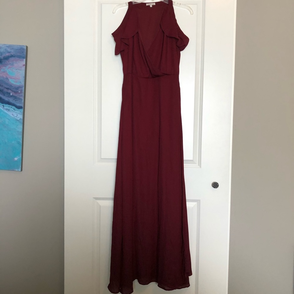 Charlotte Russe Cold Shoulder Maxi Size Large